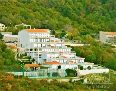 Купить отель, гостиницу в Черногории 2000000€