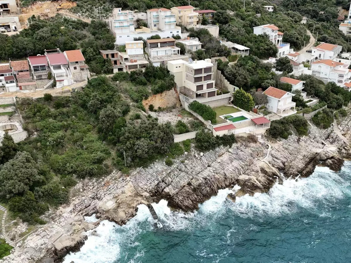 Земельный участок 1м² в Черногории, Утеха. Стоимостью 805000€ аренда фото-1