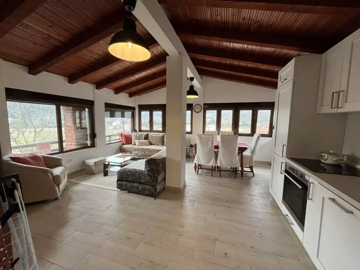 Дом 60м² в Черногории, Зеленика. Стоимостью 93000€ аренда фото-1
