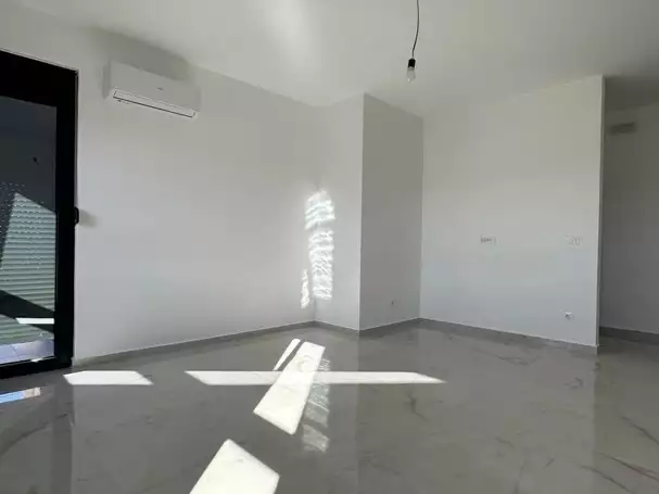 Квартира 69м² в Италии, Барга. Стоимостью 136000€ аренда фото-12