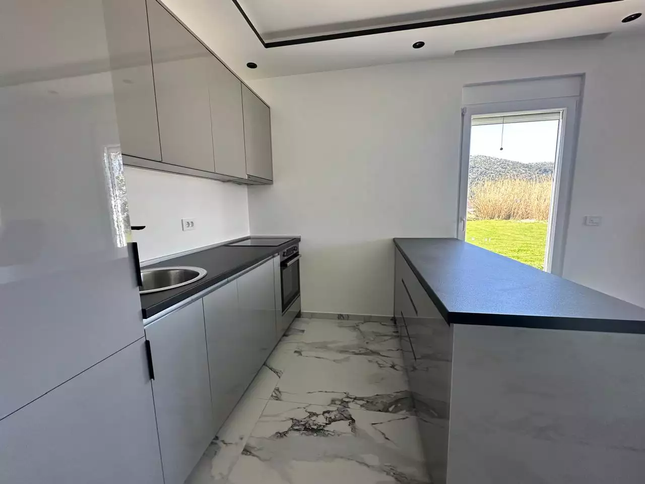 Квартира 74м² в Черногории, Бар. Стоимостью 126650€ аренда фото-14