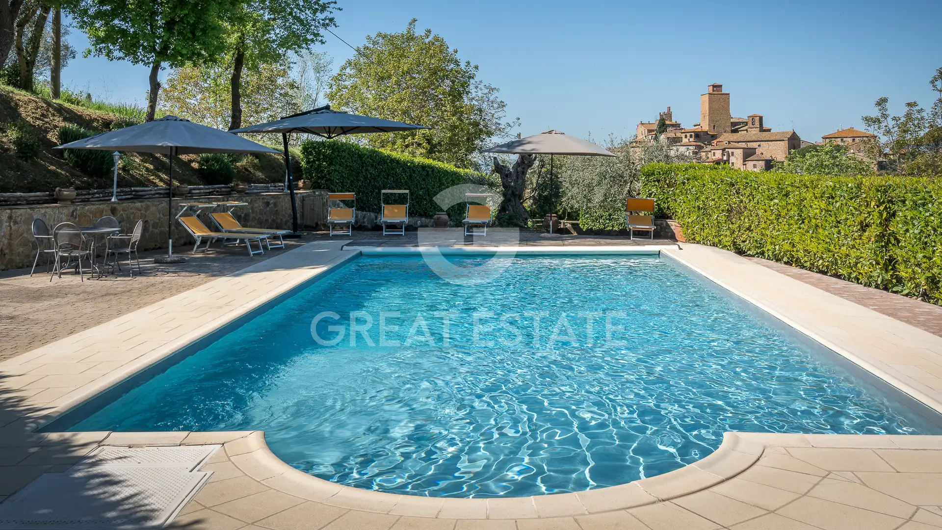 Дом 243м² в Италии, Сиена. Стоимостью 1450000€ аренда фото-7