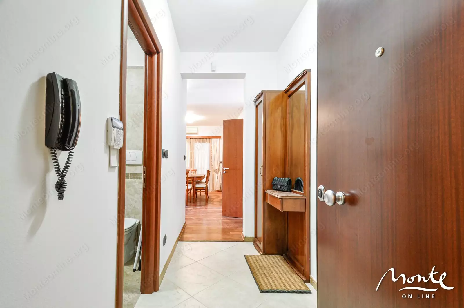 Квартира 138м² в Черногории, Рафаиловичи. Стоимостью 420000€ аренда фото-1