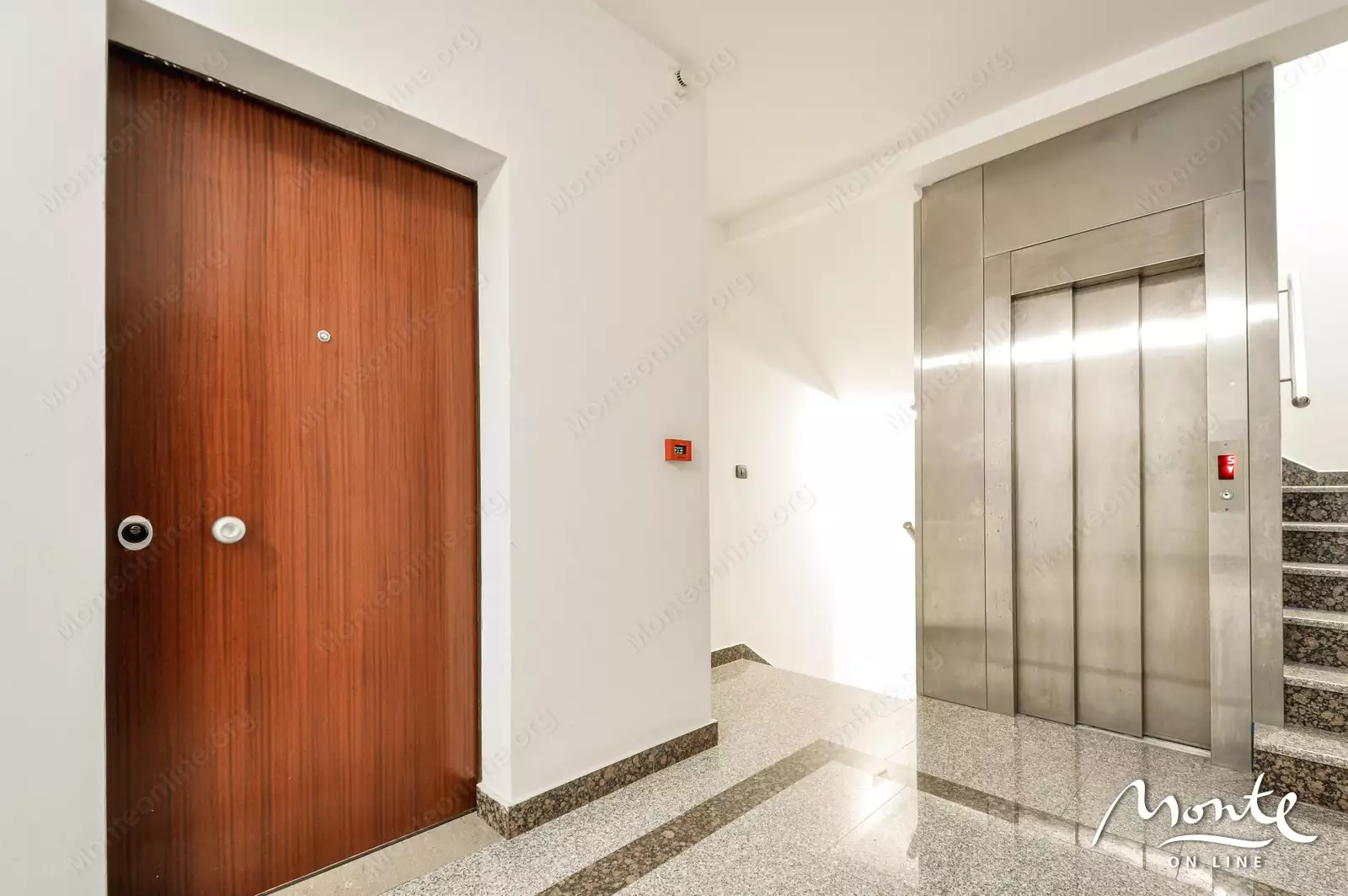 Квартира 138м² в Черногории, Рафаиловичи. Стоимостью 420000€ аренда фото-26