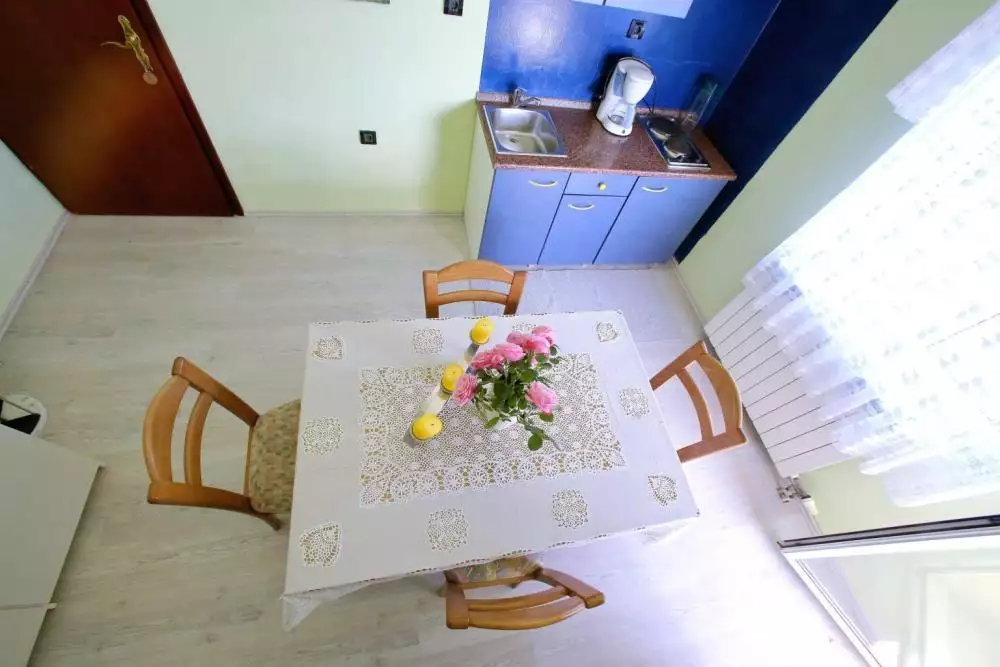 Отель, гостиница 610м² в Хорватии, Бибинье. Стоимостью 2100000€ аренда фото-25