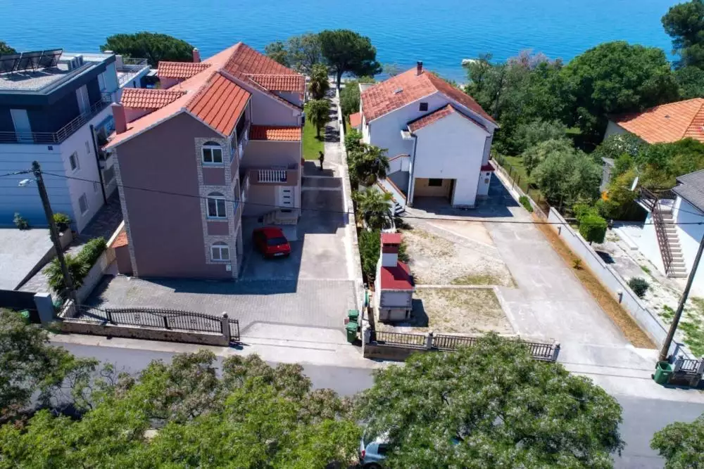Отель, гостиница 400м² в Хорватии, Бибинье. Стоимостью 2500000€ аренда фото-2