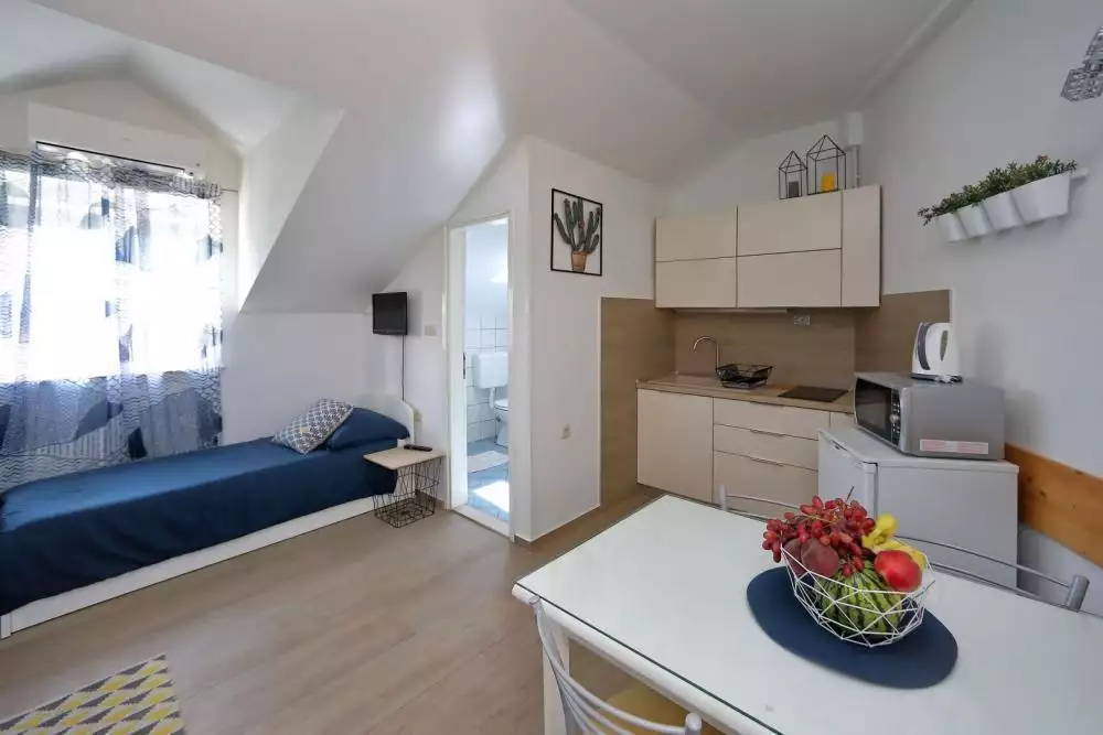 Отель, гостиница 400м² в Хорватии, Бибинье. Стоимостью 2500000€ аренда фото-15