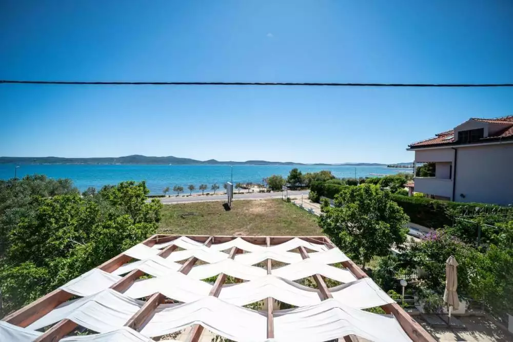 Отель, гостиница 889м² в Хорватии, Сукошан. Стоимостью 1080000€ аренда фото-1