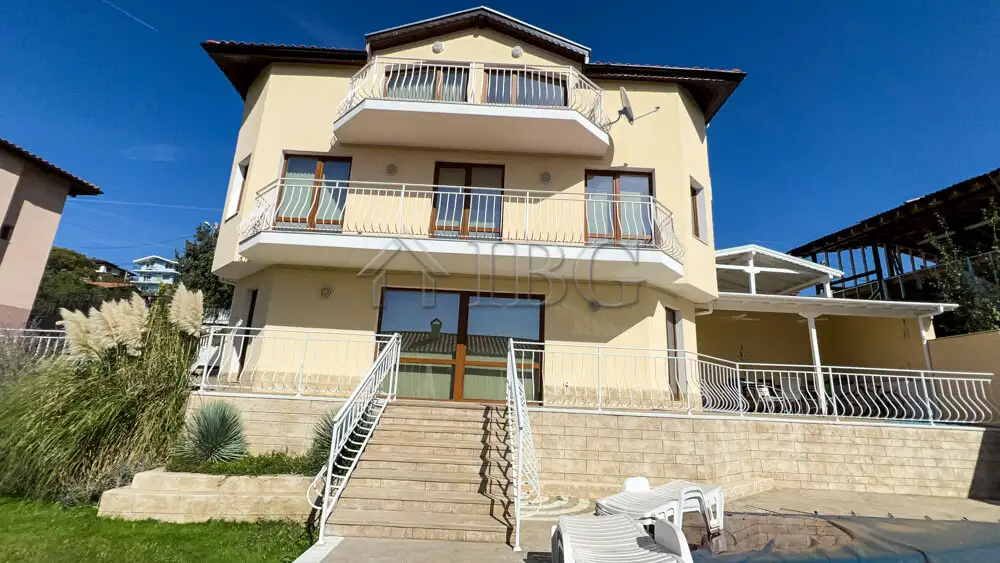 Дом 251м² в Болгарии, Солнечный берег. Стоимостью 315000€ аренда фото-2