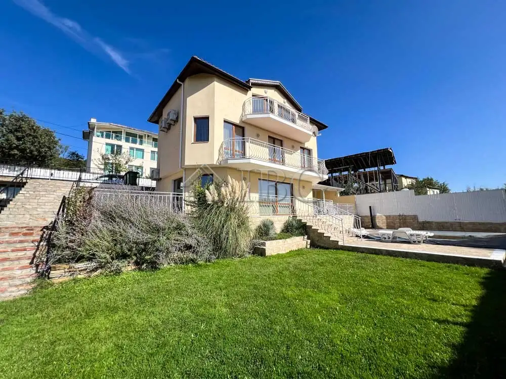 Дом 251м² в Болгарии, Солнечный берег. Стоимостью 315000€ аренда фото-3