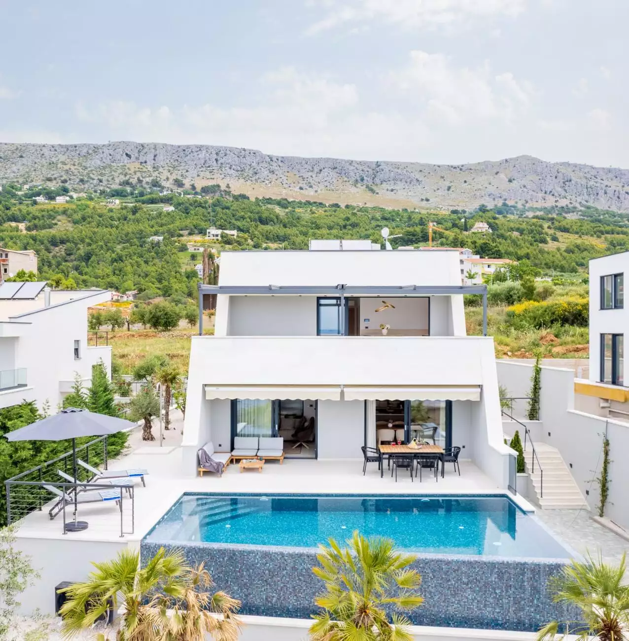 Вилла 320м² в Хорватии, Подстрана. Стоимостью 1650000€ аренда фото-5