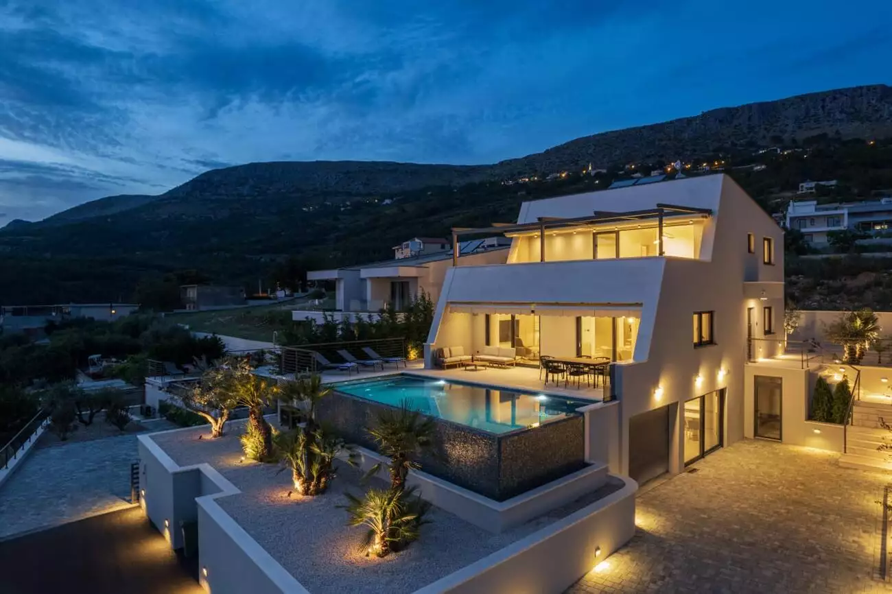 Вилла 320м² в Хорватии, Подстрана. Стоимостью 1650000€ аренда фото-11