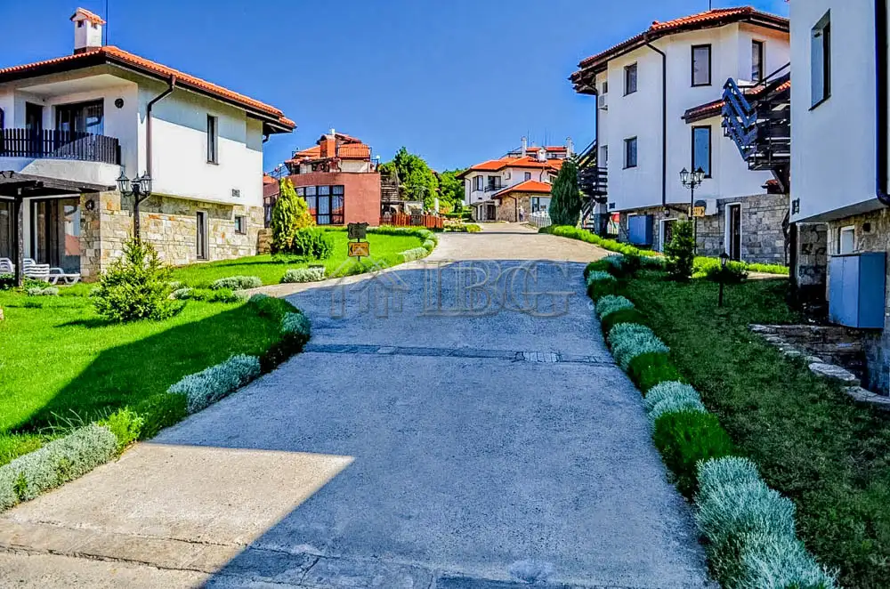 Квартира 65м² в Болгарии, Кошарица. Стоимостью 64500€ аренда фото-2