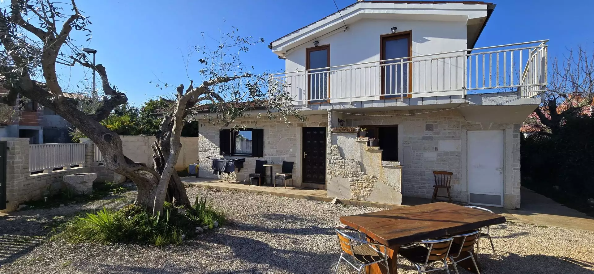 Отель, гостиница 200м² в Хорватии, Умаг. Стоимостью 640000€ аренда фото-10