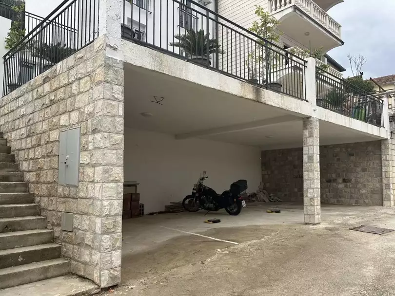 Дом 200м² в Черногории, Херцег-Нови. Стоимостью 400000€ аренда фото-19