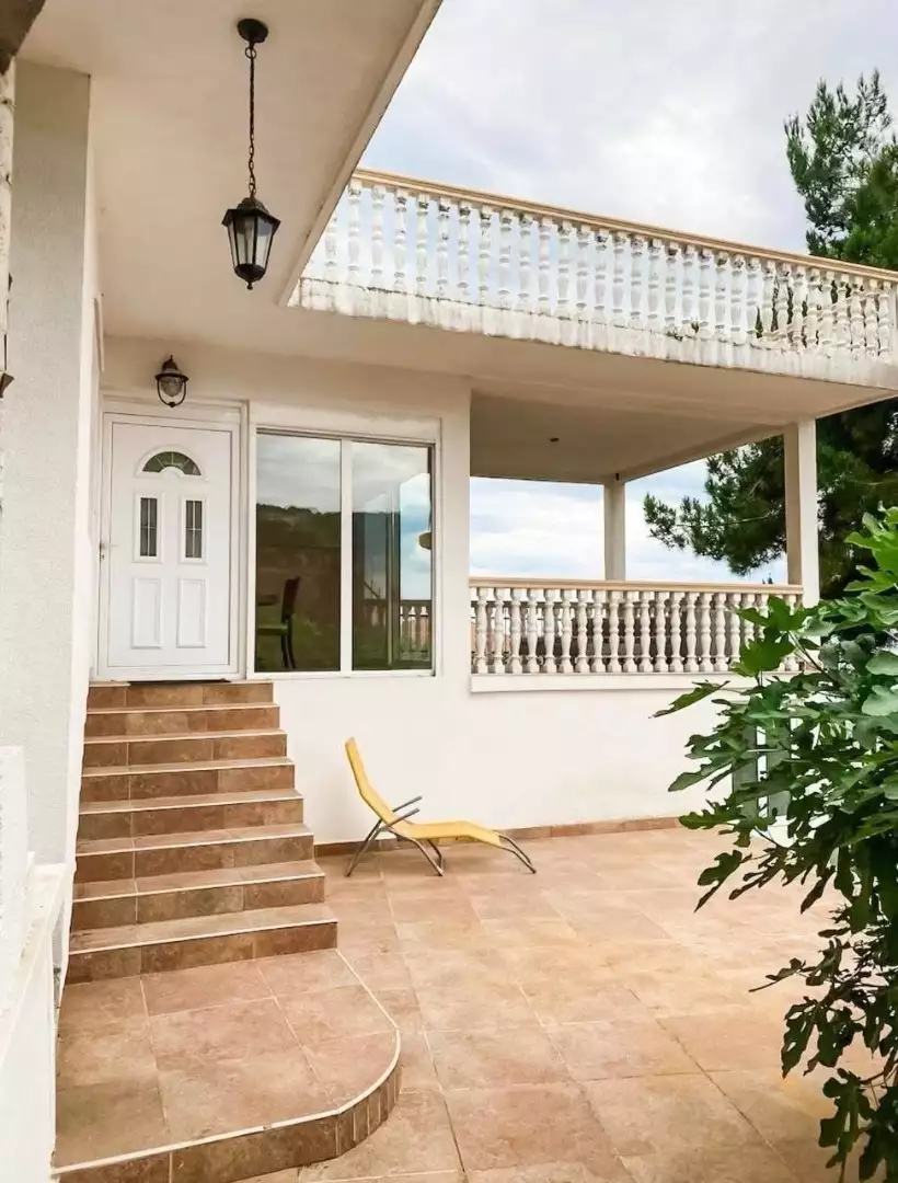 Дом 115м² в Черногории, Добра Вода. Стоимостью 240000€ аренда фото-4