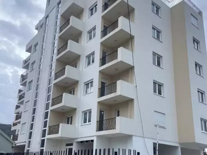 Квартира 52м² в Италии, Барга. Стоимостью 135000€ аренда фото-2