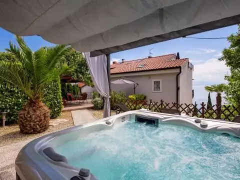 Вилла 500м² в Хорватии, Опатия. Стоимостью 2950000€ аренда фото-2