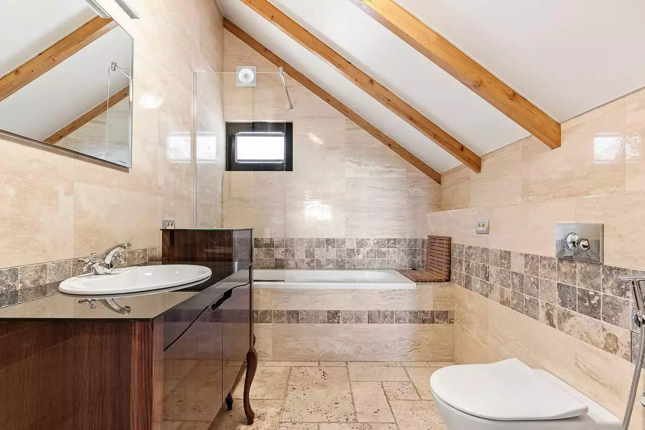 Дом 220м² в Черногории, Тиват. Стоимостью 560000€ аренда фото-13