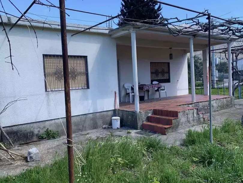 Дом 120м² в Италии, Барга. Стоимостью 500000€ аренда фото-1