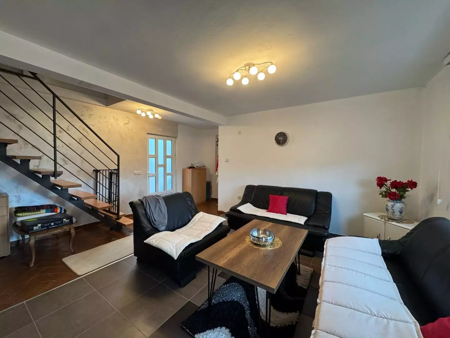 Дом 211м² в Черногории, Бар. Стоимостью 285000€ аренда фото-44