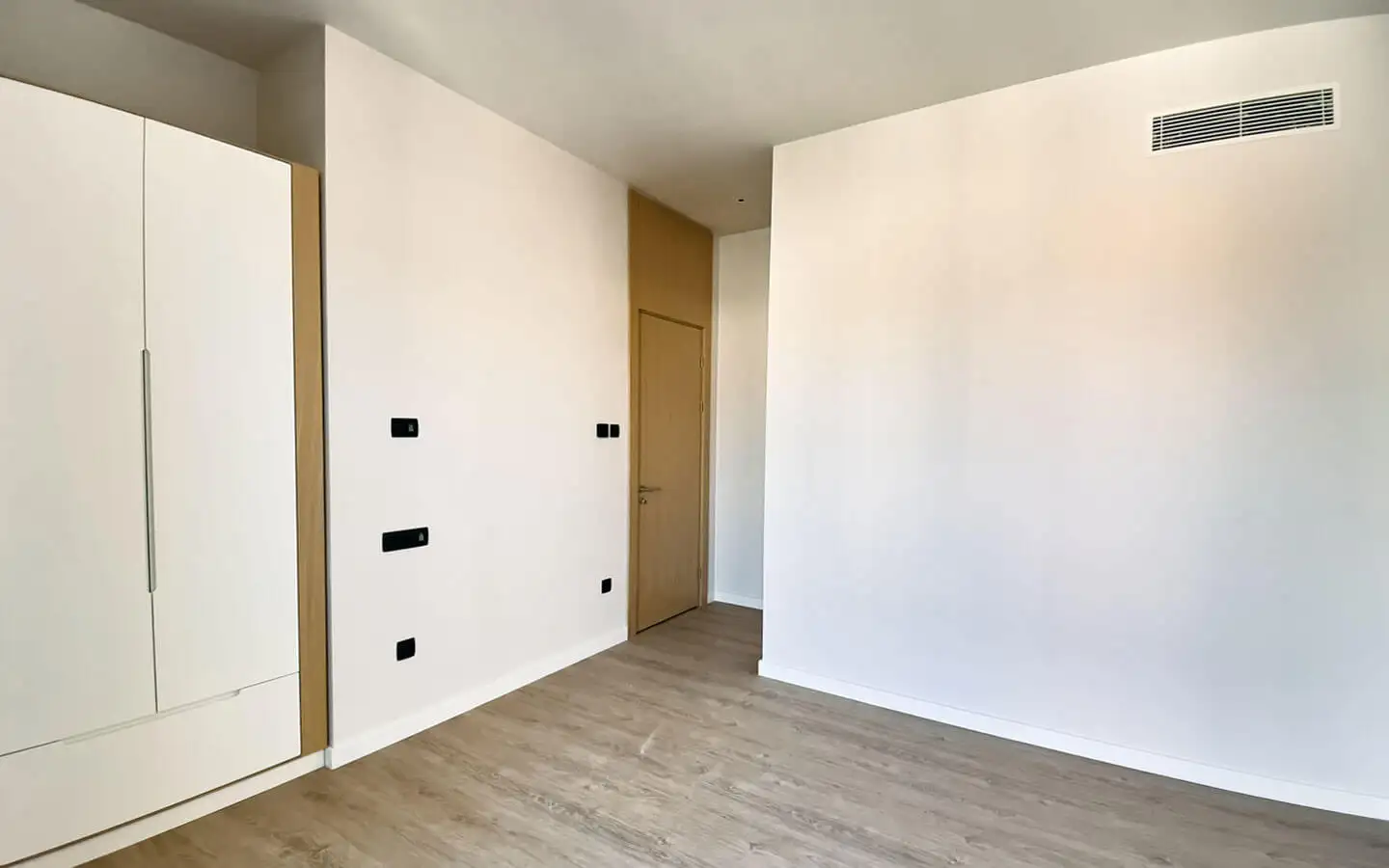 Квартира 102м² в Черногории, Тиват. Стоимостью 790000€ аренда фото-24
