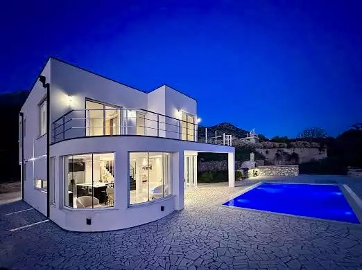 Дом 240м² в Черногории, Добра Вода. Стоимостью 599000€ аренда фото-2