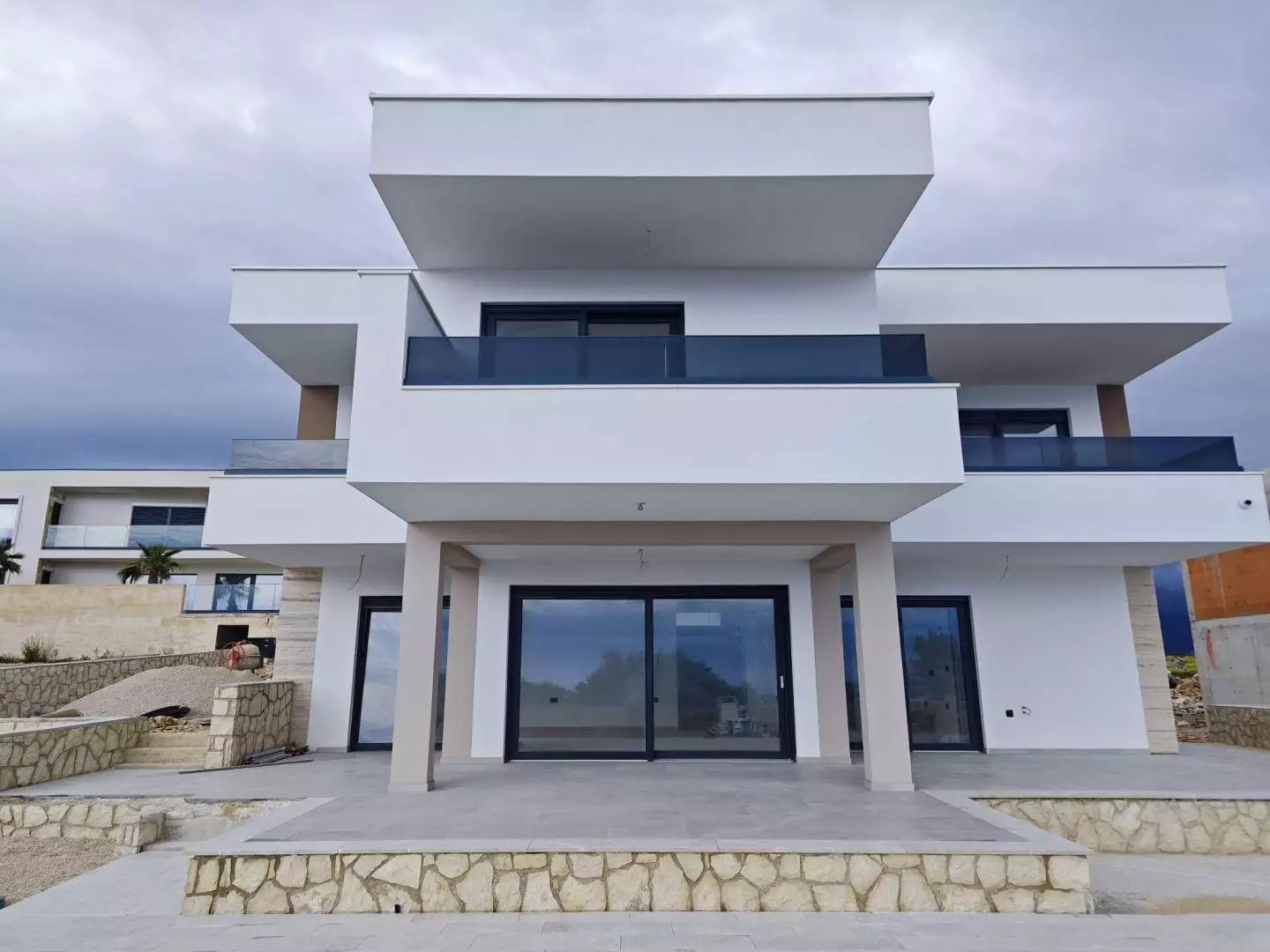 Вилла 238м² в Хорватии, Новалья. Стоимостью 970000€ аренда фото-1