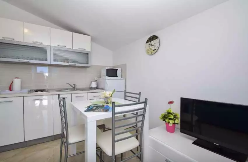 Отель, гостиница 298м² в Хорватии, Шибеник. Стоимостью 1000000€ аренда фото-10