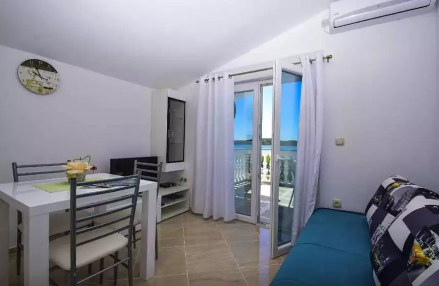 Отель, гостиница 298м² в Хорватии, Шибеник. Стоимостью 1000000€ аренда фото-11