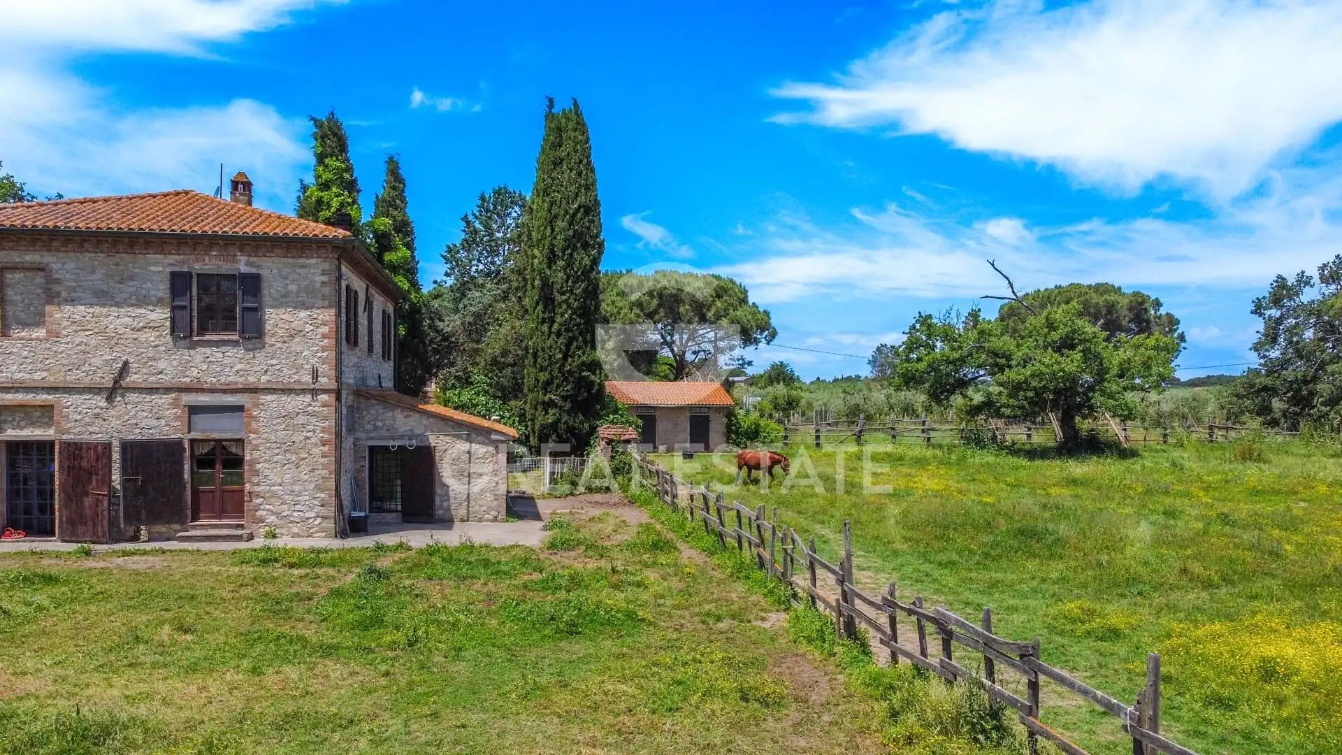 Дом 423м² в Италии, Перуджа. Стоимостью 490000€ аренда фото-8