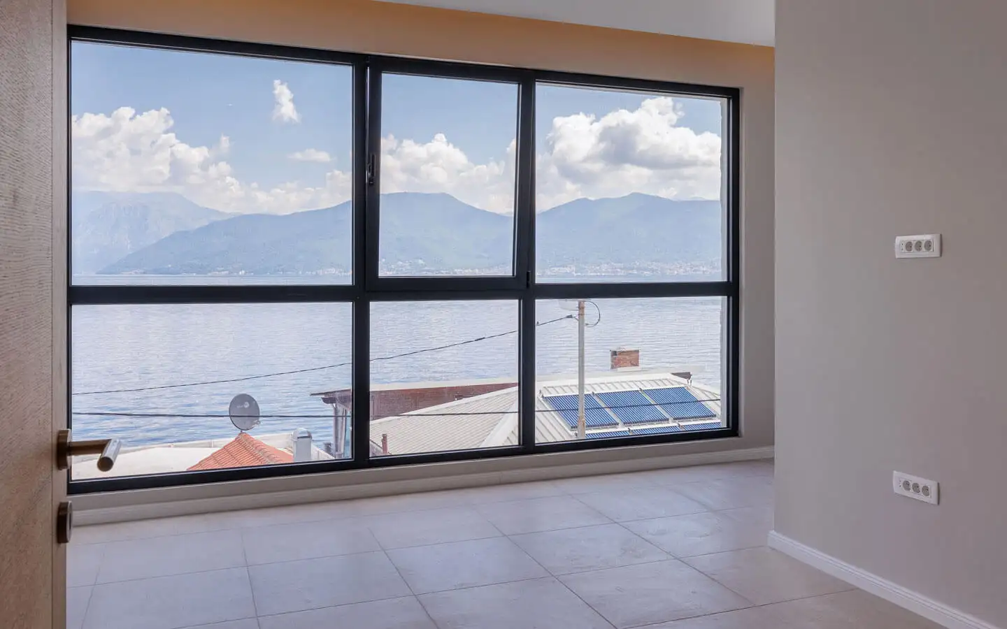 Вилла 200м² в Черногории, Тиват. Стоимостью 530000€ аренда фото-20