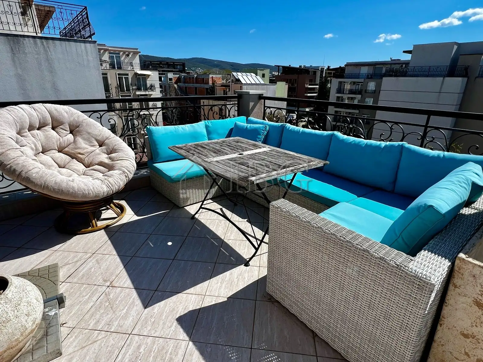 Квартира 91м² в Болгарии, Солнечный берег. Стоимостью 129000€ аренда фото-2