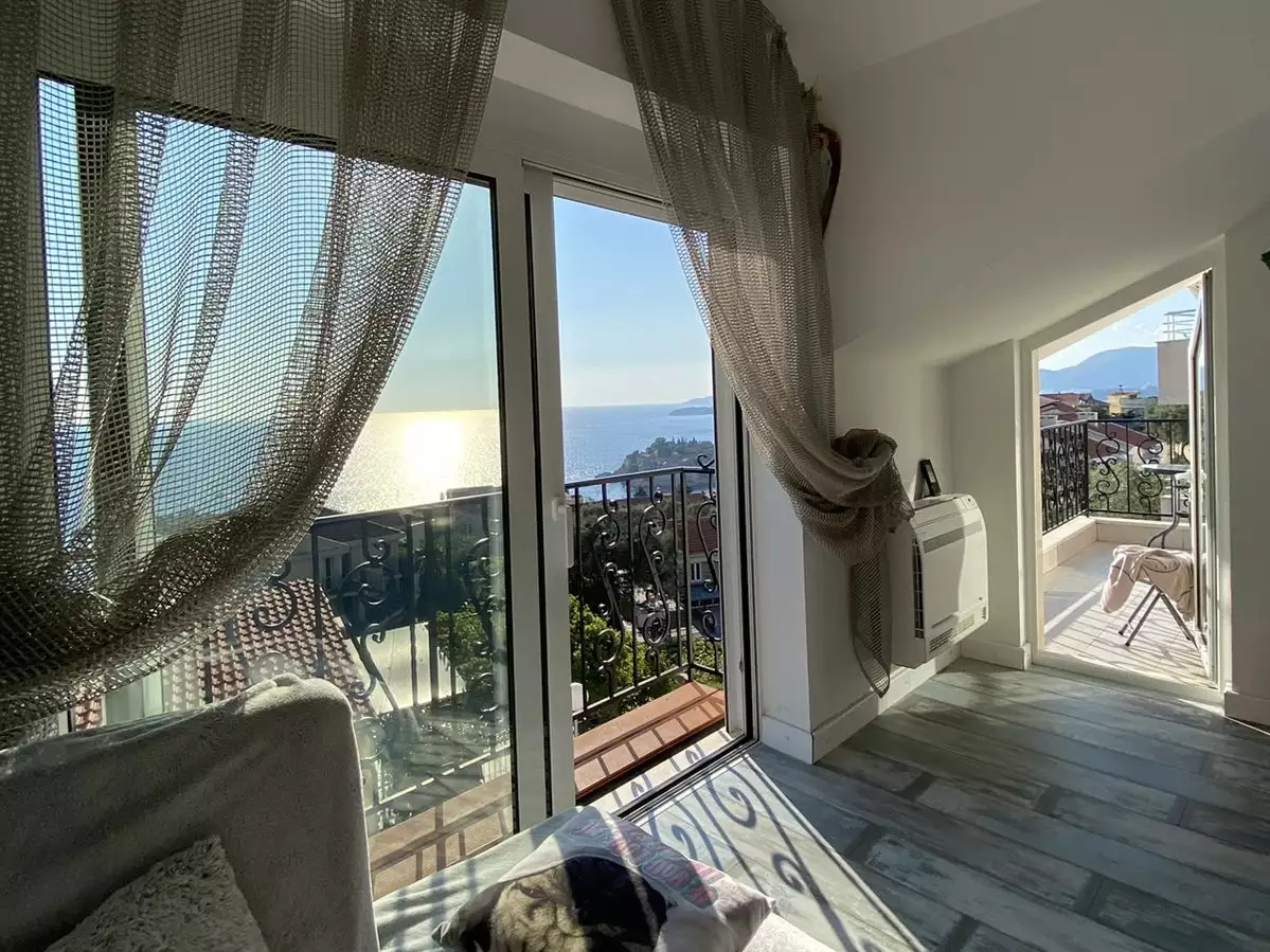 Квартира 92м² в Черногории, Святый-Стефан. Стоимостью 400000€ аренда фото-1