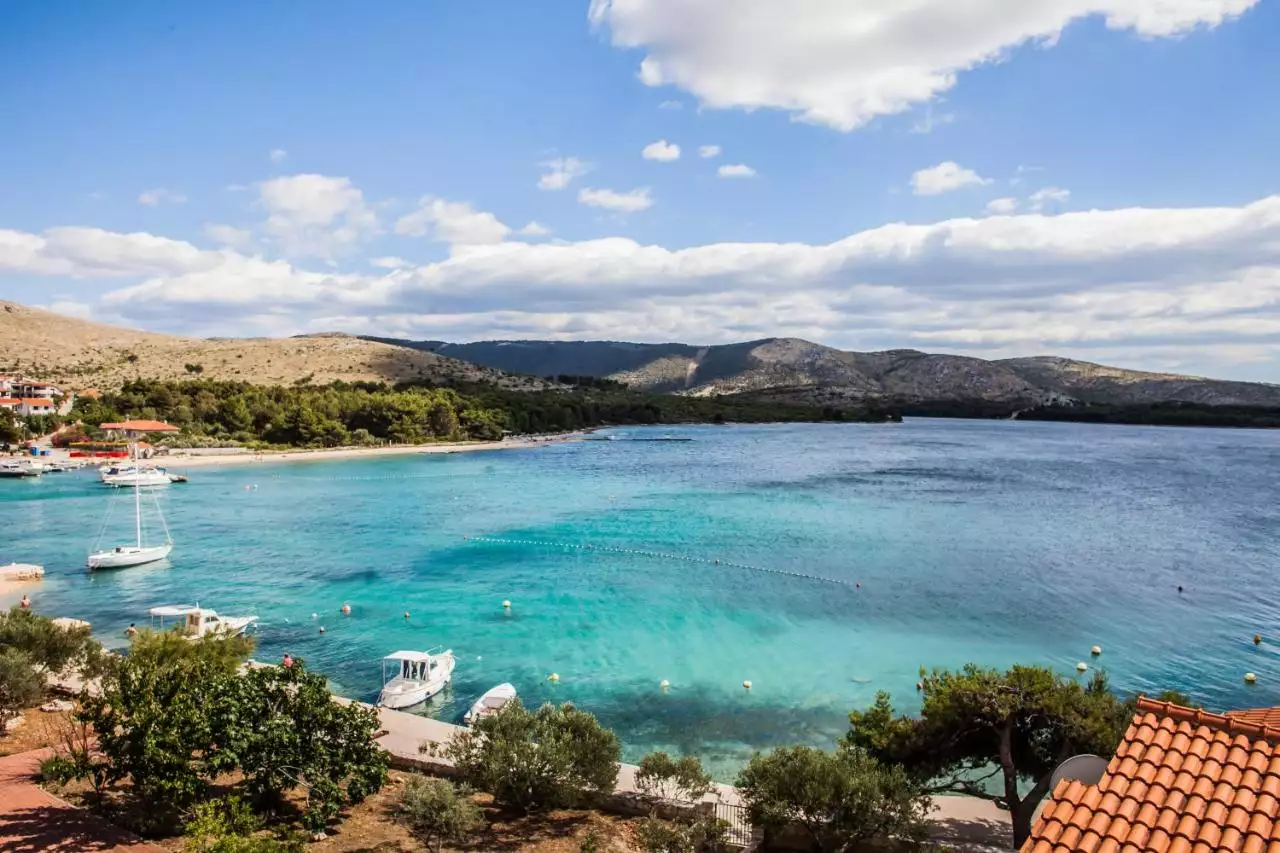 Отель, гостиница 330м² в Хорватии, Заборич. Стоимостью 990000€ аренда фото-3