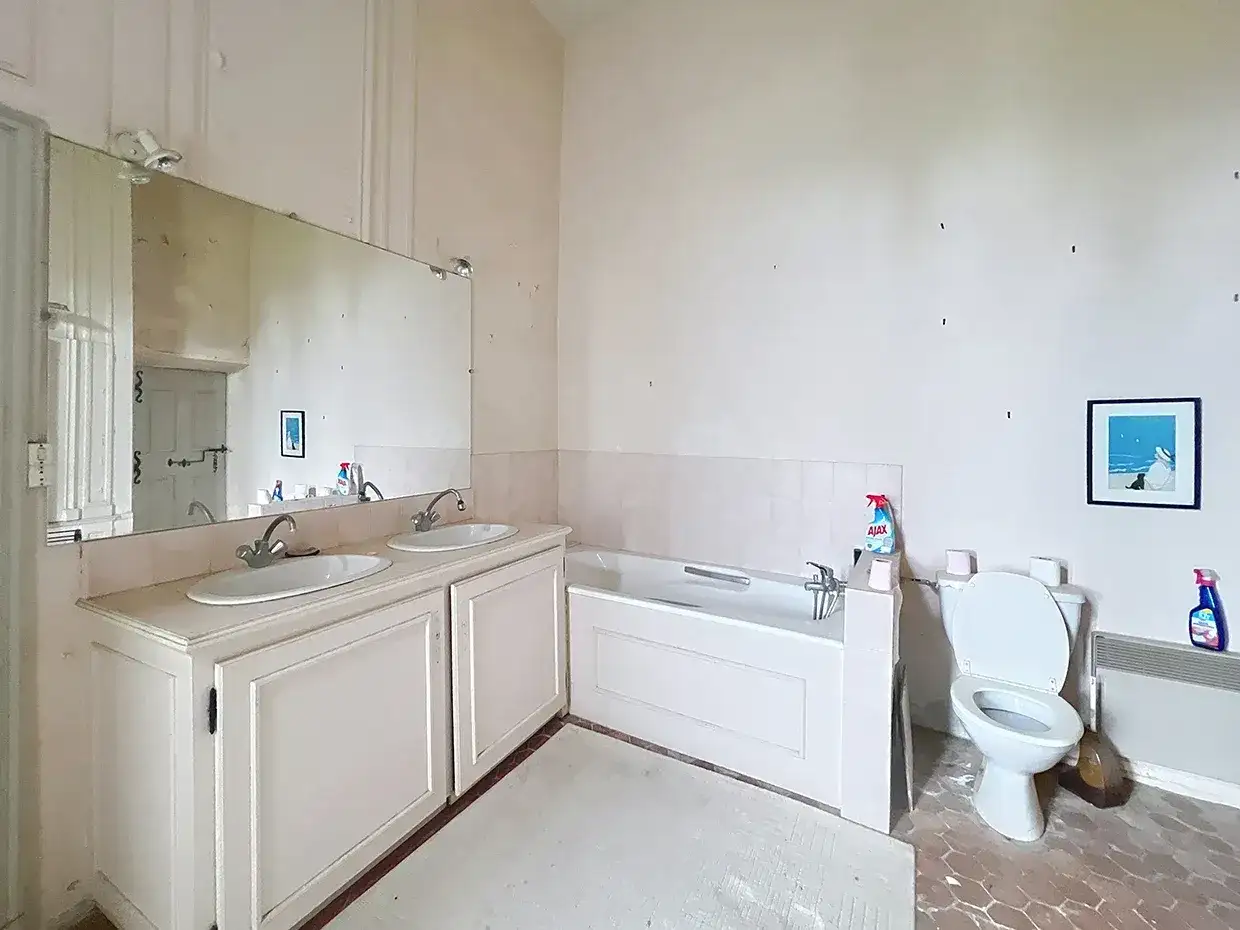 Замок 1200м² в Франции, Пезена. Стоимостью 1090000€ аренда фото-11