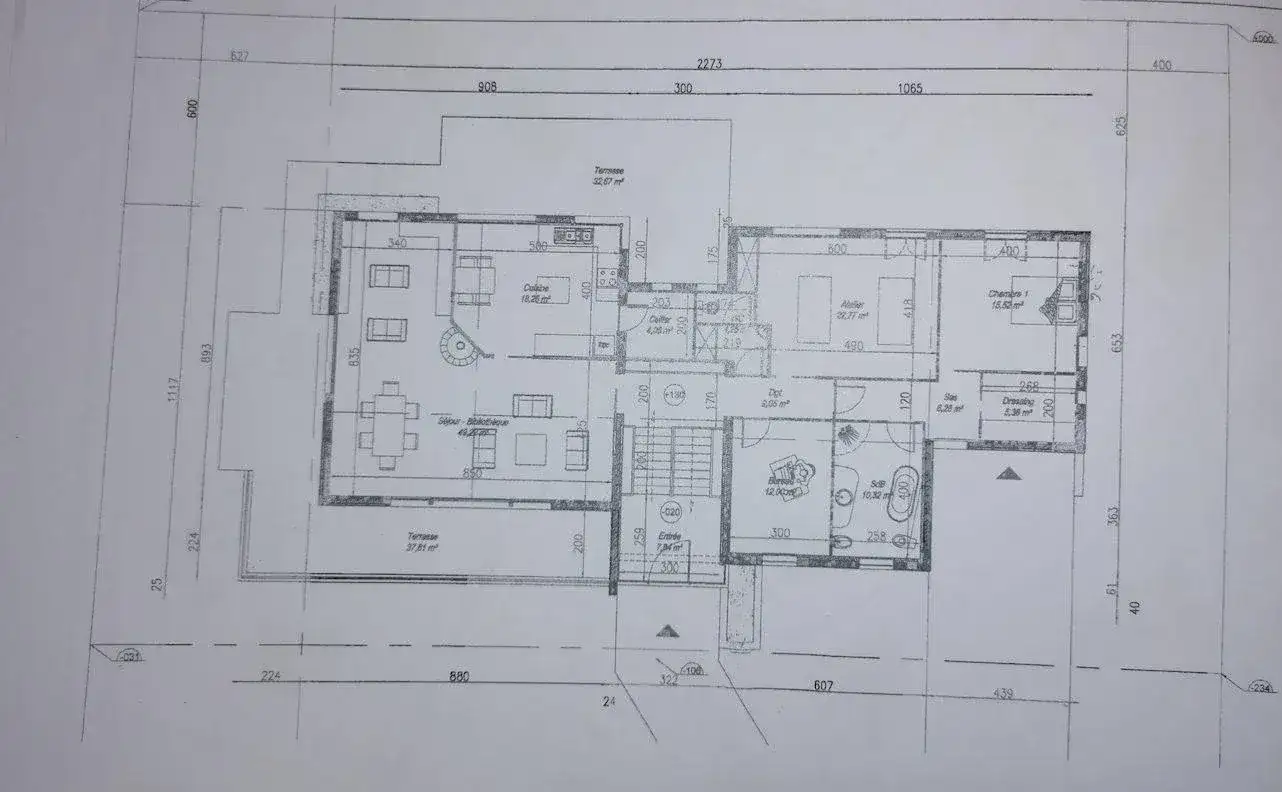 Замок 255м² в Франции, Вуней-су-Биар. Стоимостью 464000€ аренда фото-1