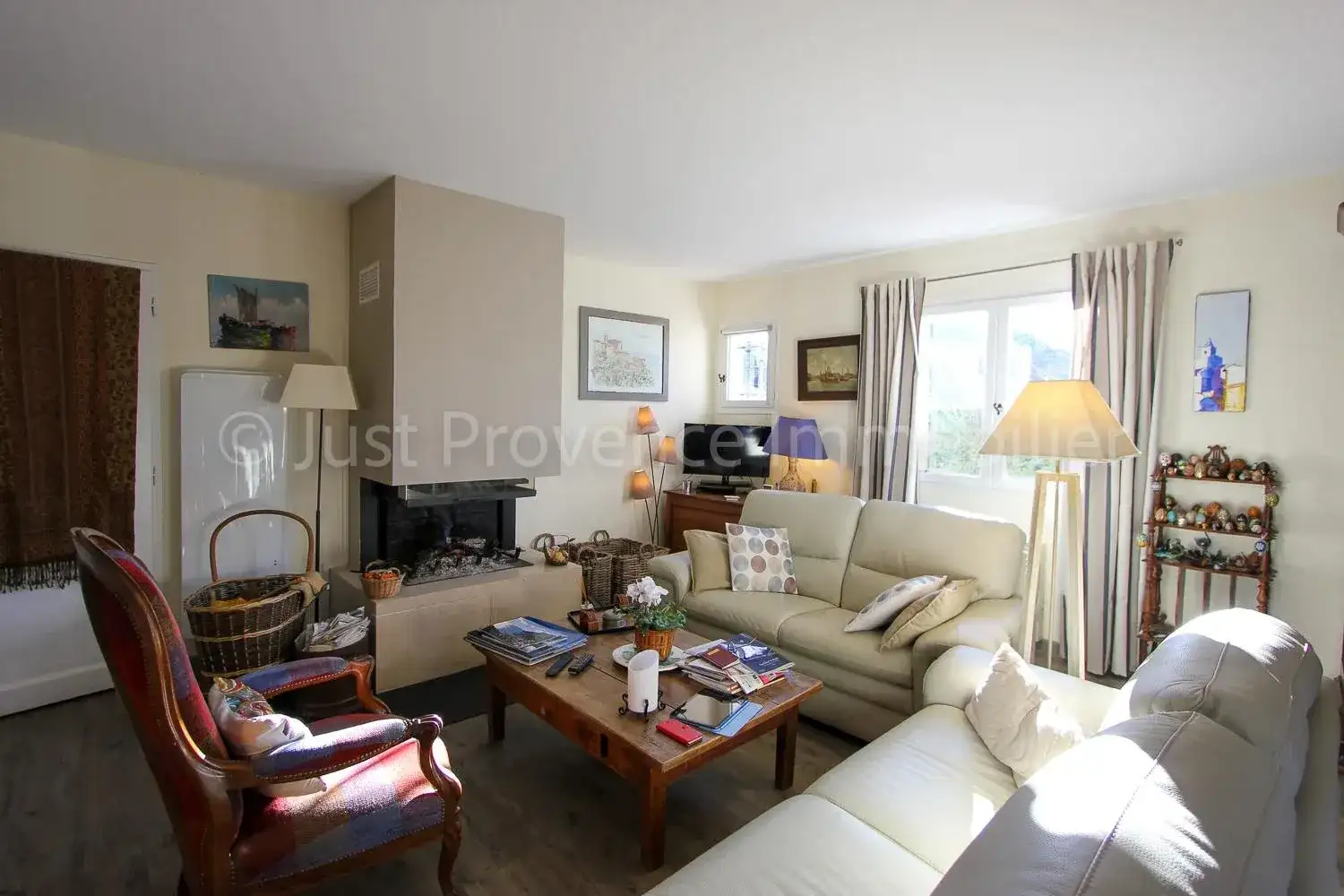 Замок 140м² в Франции, Сен-Дидье. Стоимостью 550000€ аренда фото-12