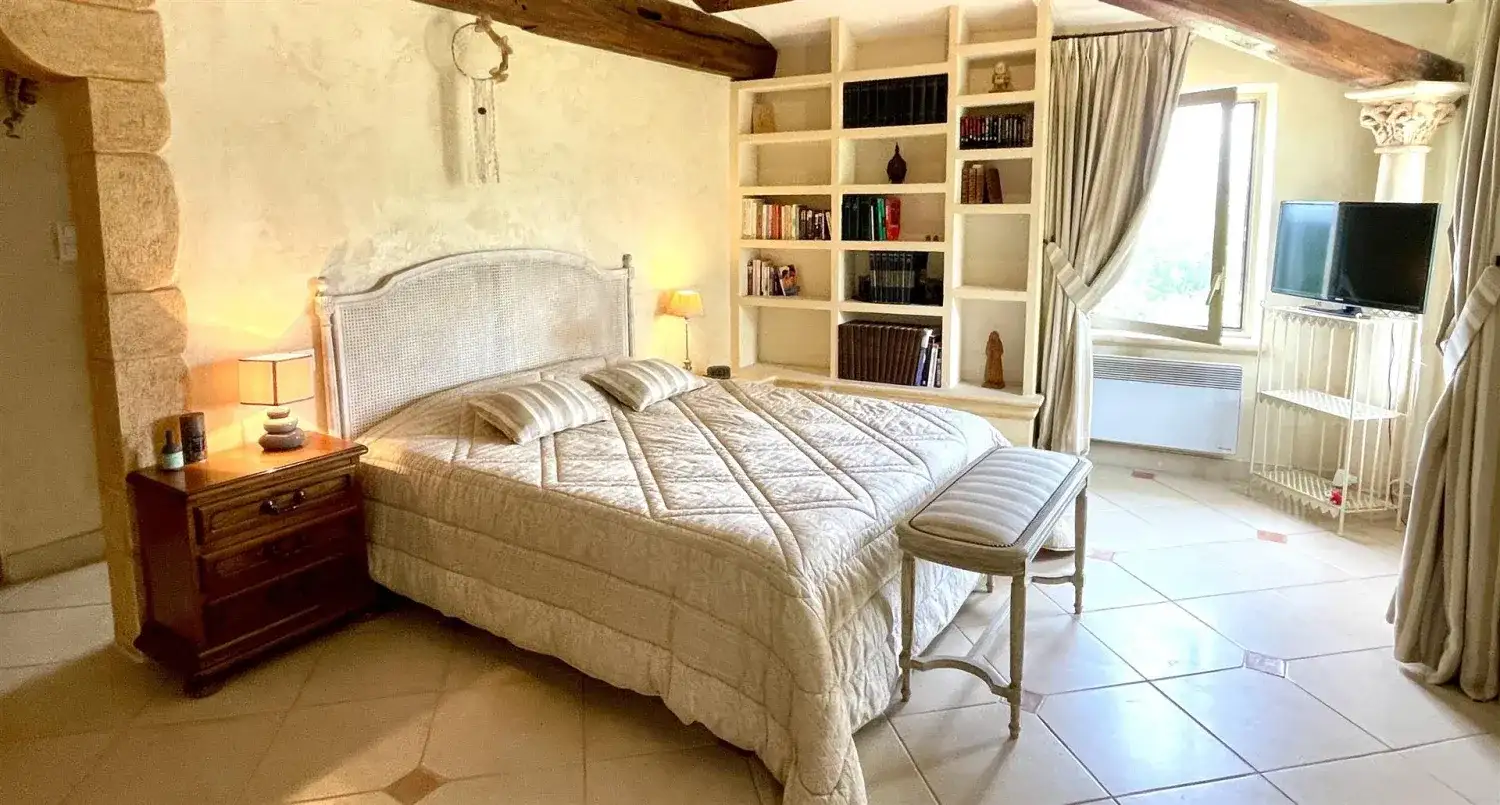 Замок 115м² в Франции, Карсес. Стоимостью 449000€ аренда фото-6