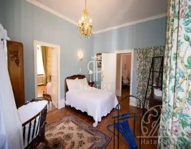 Купить замок в Франции 819000€