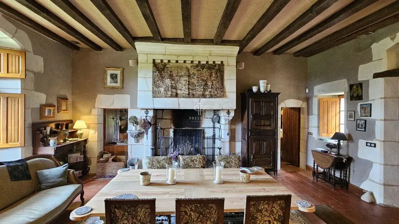 Замок 390м² в Франции, Ле Ман. Стоимостью 958000€ аренда фото-17