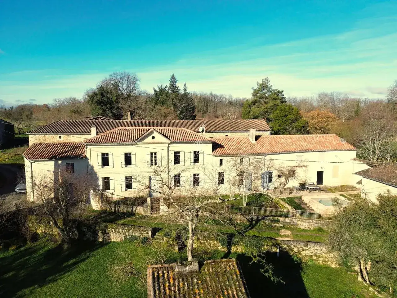 Замок 232м² в Франции, Бран. Стоимостью 750000€ аренда фото-4