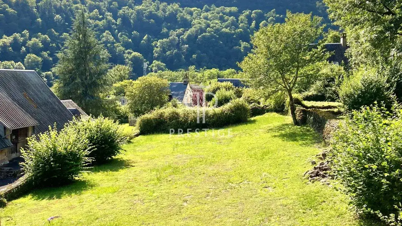 Замок 296м² в Франции, Лаваль-Сюр-Люзеж. Стоимостью 848000€ аренда фото-9