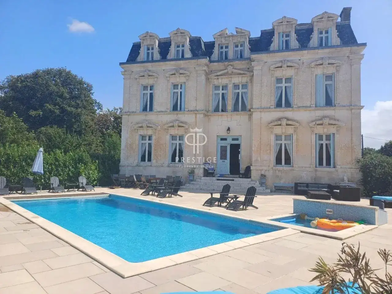 Замок 933м² в Франции, Сен-Жан-д'Анжели. Стоимостью 1350000€ аренда фото-13