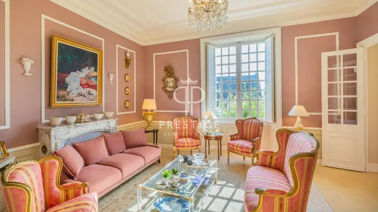 Замок 350м² в Франции, Туар. Стоимостью 795000€ аренда фото-7