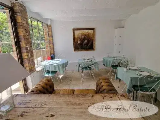 Замок 300м² в Франции, Вильнёв-ле-Авиньон. Стоимостью 1070000€ аренда фото-7