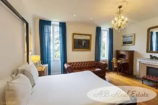 Замок 300м² в Франции, Вильнёв-ле-Авиньон. Стоимостью 1070000€ аренда фото-9