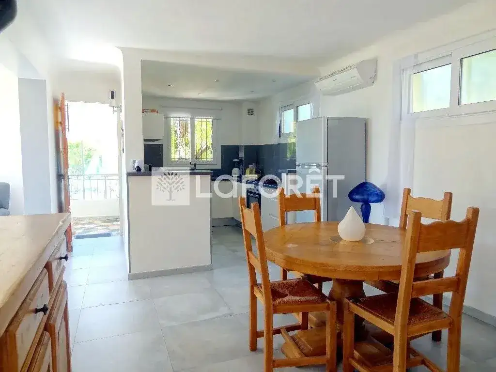 Замок 118м² в Франции, Кастеллар. Стоимостью 630000€ аренда фото-16