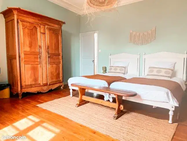 Замок 522м² в Франции, Ле Бернар. Стоимостью 895000€ аренда фото-5