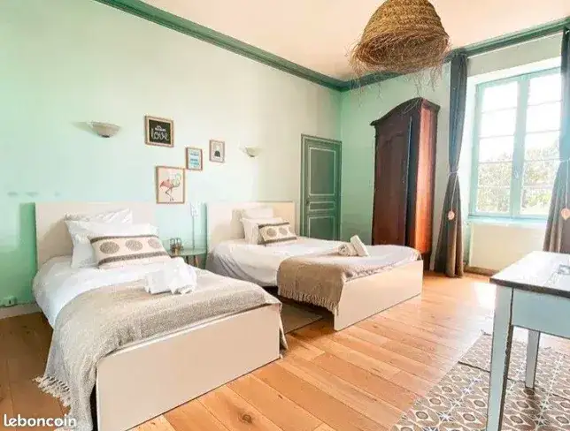 Замок 522м² в Франции, Ле Бернар. Стоимостью 895000€ аренда фото-14